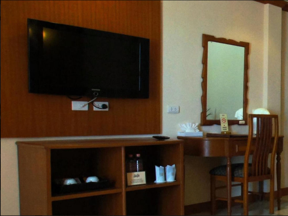 Khaolak Sunset Resort - Adults Only - Sha Extra Plus Khao Lak Esterno foto