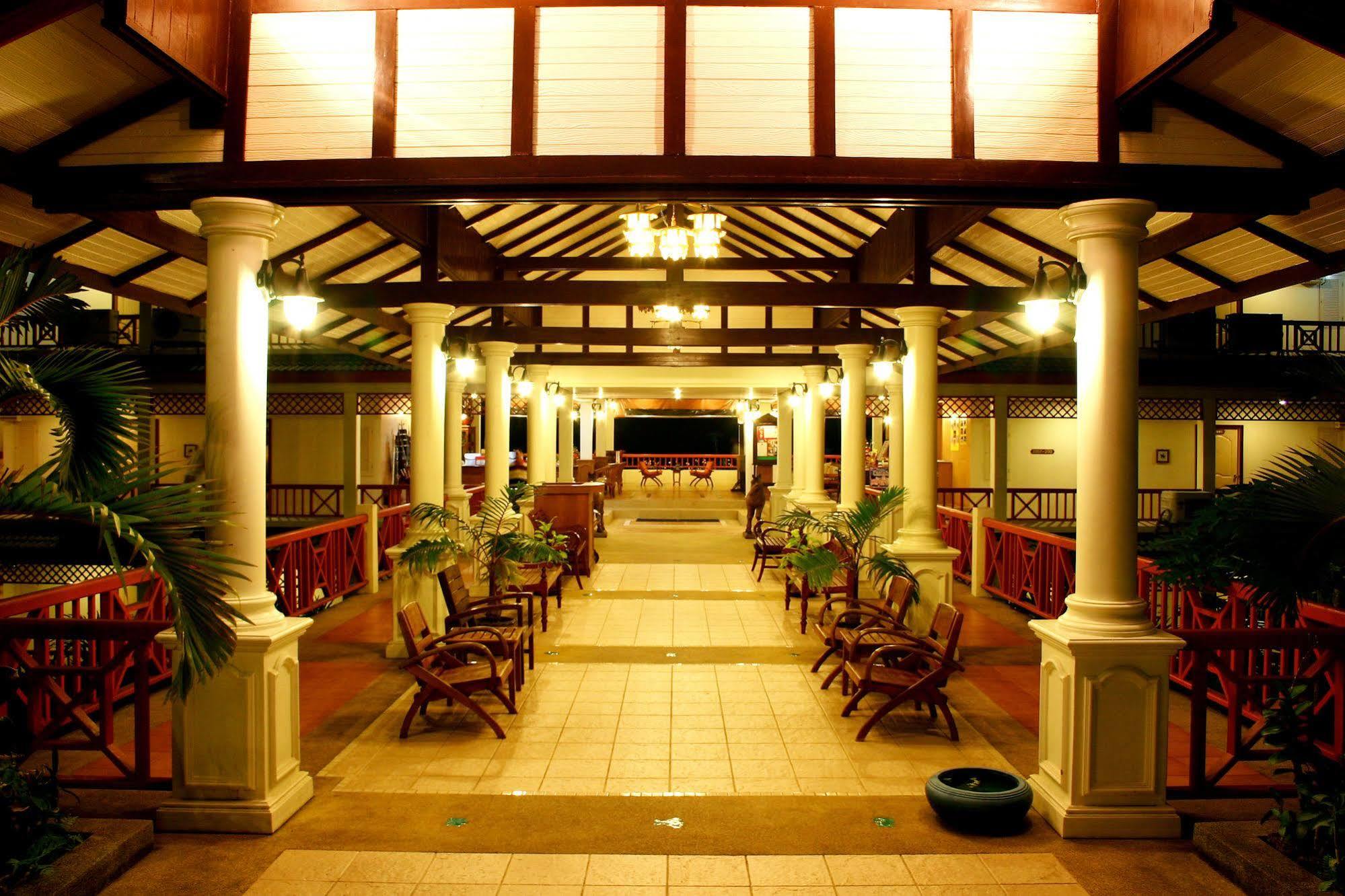 Khaolak Sunset Resort - Adults Only - Sha Extra Plus Khao Lak Esterno foto